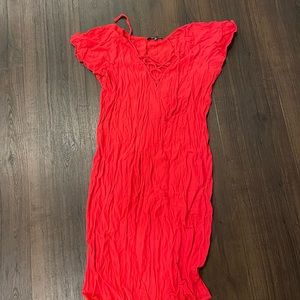 Women’s Dress. Red.
